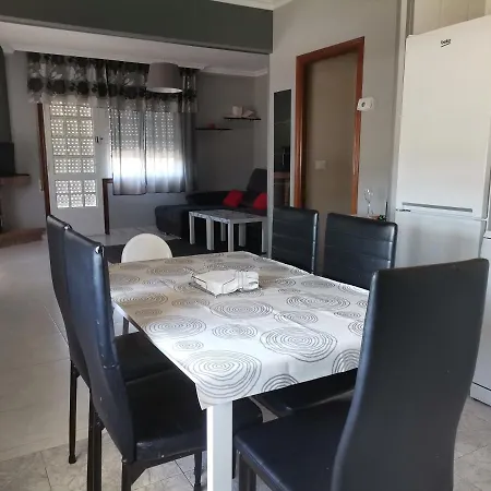 Agradable Casa Rural A 1,5 Km De Mondariz Balneario